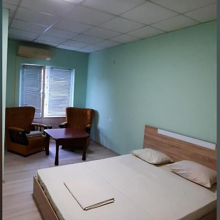 Хотел Елит Kostinbrod Exterior photo